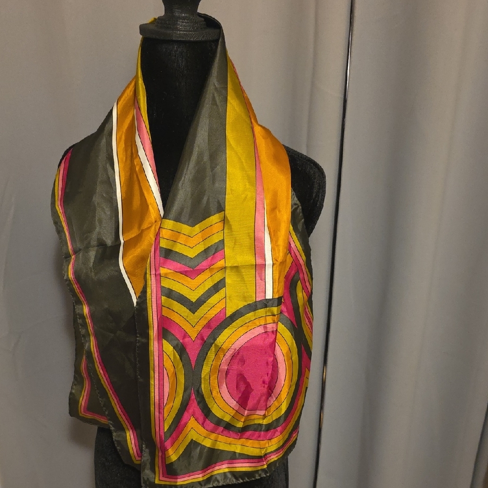 Totes RainScarf Colorful Geometric Vintage Geometric Print Scarf